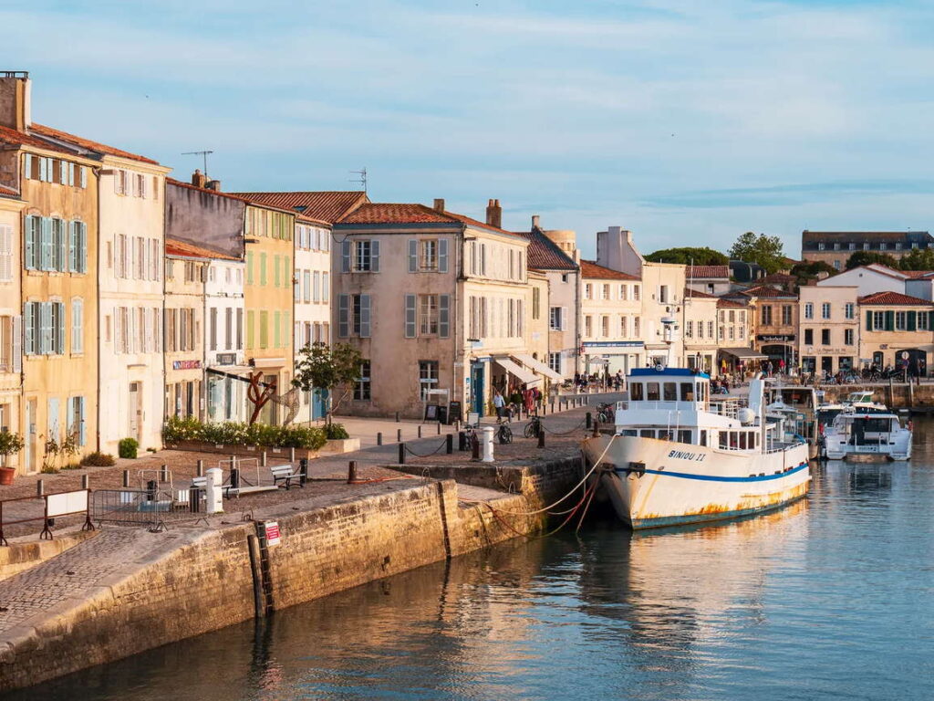 vue sur le port de Saint-Martin-de-Ré